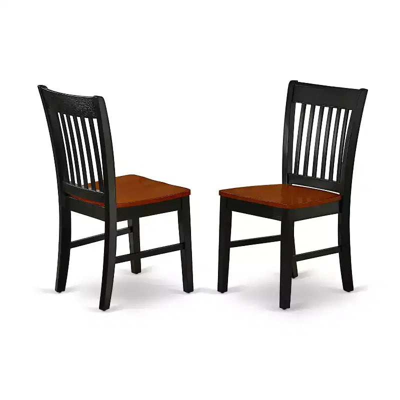 Ensemble de table familiale arrondie HomeStock Belmont de 36 pouces avec deux chaises de cuisine à assise en bois massif