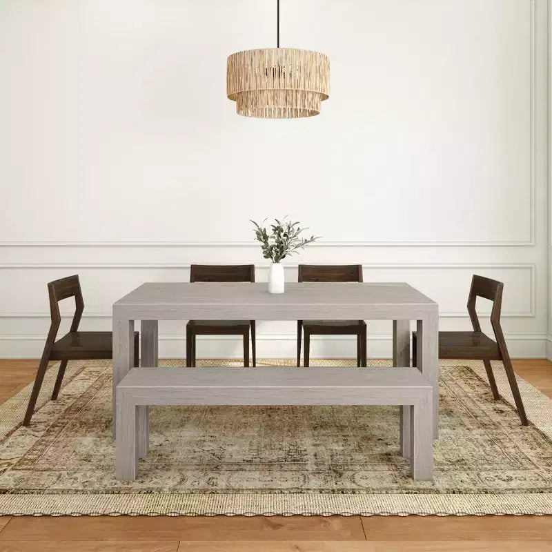 Ensemble de salle à manger moderne de 72 po en bois massif avec banc et 4 chaises