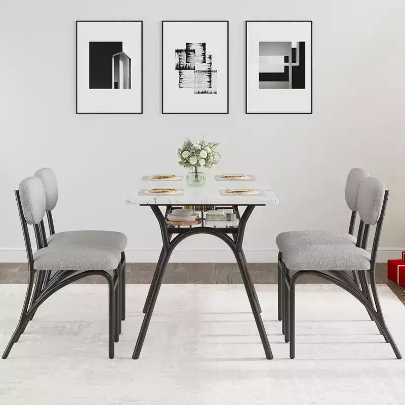 Ensemble table à manger et 4 chaises, Table de cuisine avec 4 chaises bouclées, Table à manger rectangulaire moderne avec étagère de rangement pour petits espaces