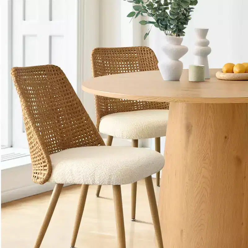 Ensemble de salle à manger rond 5 pièces, table à piédestal de 117 cm avec 4 chaises en rotin et tissu bouclé, ensemble de salle à manger style ferme côtière - Panipeachy