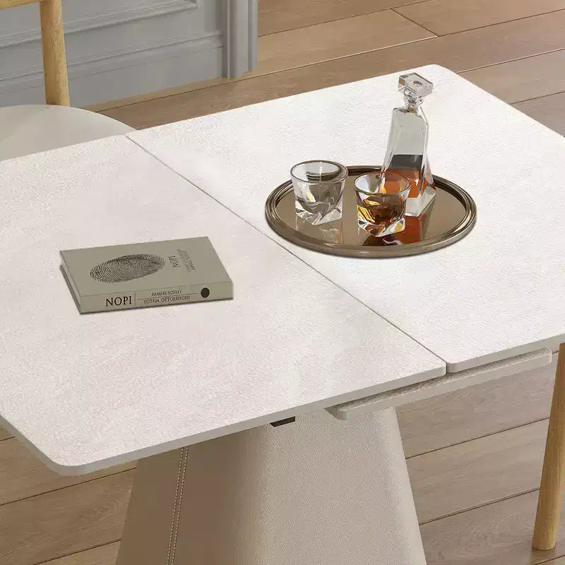 Ensemble de salle à manger extensible 7 pièces GDFStudio Xia avec 4 chaises en cuir, plateau en pierre frittée et piètement en acier
