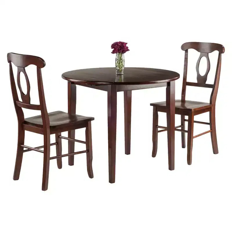 Ensembles de salle à manger 3 pièces Clayton avec 2 chaises à dossier ajouré Noyer – Winsome : Table de petit-déjeuner compacte pour petits espaces