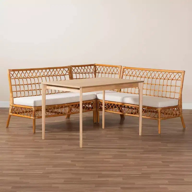 Ensemble de coin-repas 4 pièces Adora en rotin Bali & Pari : style bohème, sièges rembourrés, table en bois d'hévéa